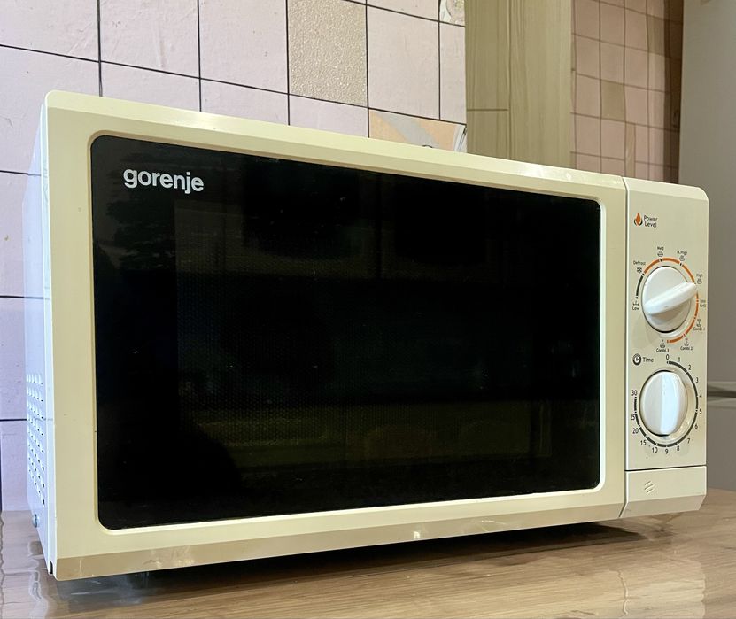 Микроволновка Gorenje