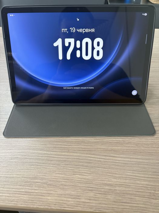 Планшет Samsung Galaxy Tab S9 FE