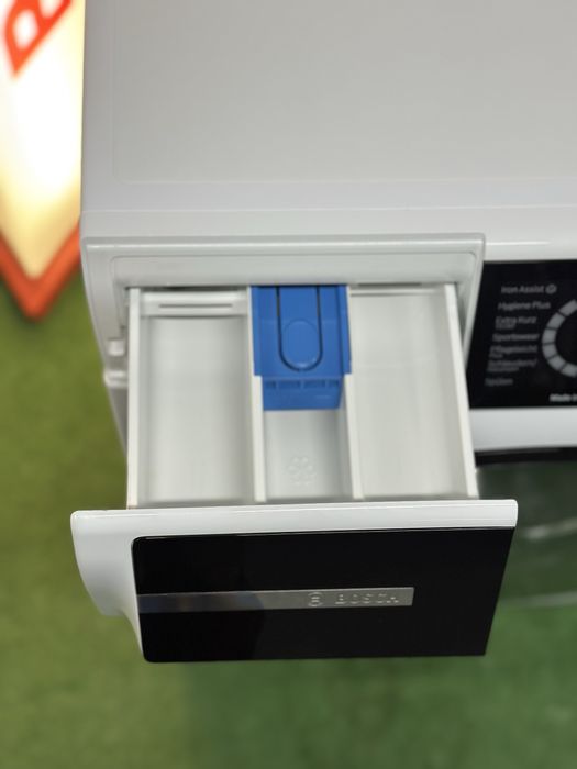 Пральна машина Bosch Serie 8 4D Wash System WiFi 9 kg Germany 2024 рік