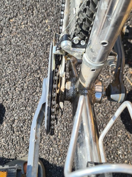 2 bicicletas 150€ roda 26. Separado 80€ cada