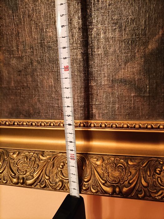 Stary, duży obraz w ramie