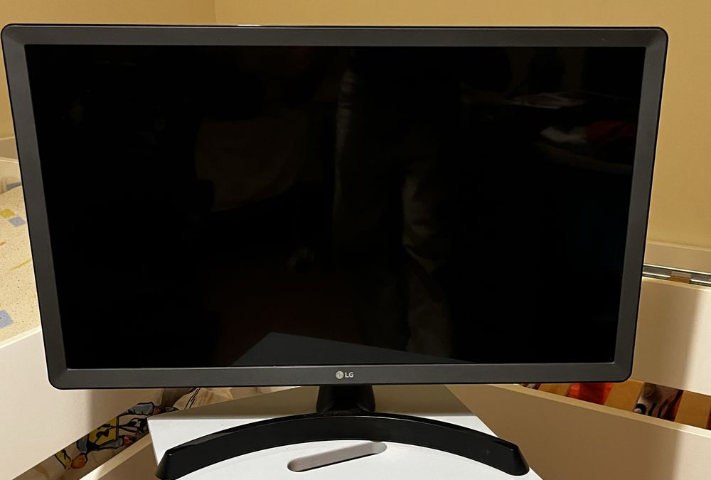 TV LG Smart 28” 28TL510S-PZ em bom estado