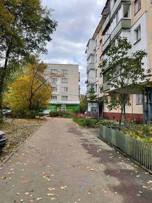 Продаж 3- кімнатної квартири проспект Миру (Можливо по перерахунку)