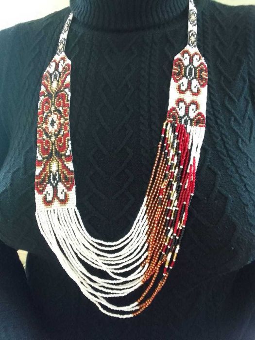 Гердан з чеського бісеру