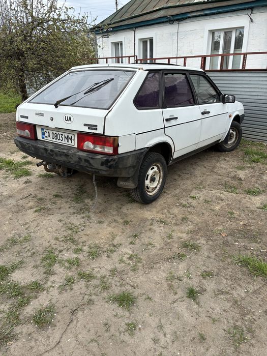 Продам ваз 2109 в хорошом стані
