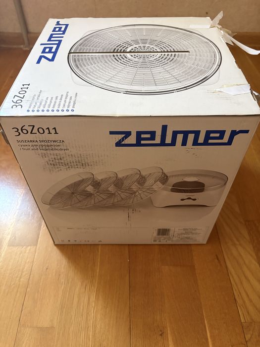 Сушилка для овощей и фруктов Zelmer 36Z011 (ZFD1100W)