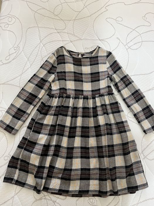 Сукня на зріст 122.Zara