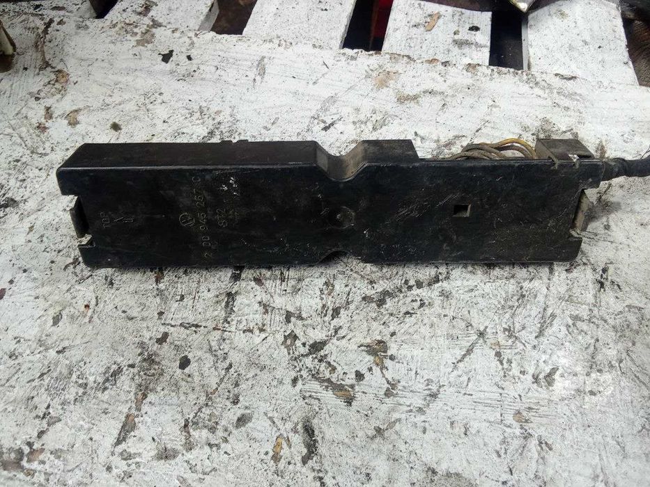 Плата стоп-сигналу Мерседес Спрінтер 901–903 / VW LT 35 файний стан