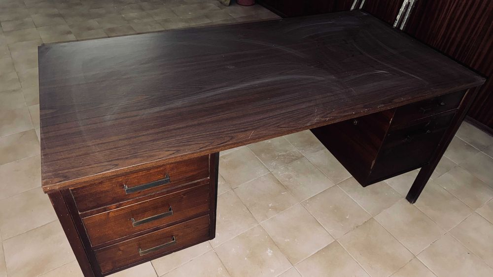 Secretárias metálicas - Várias