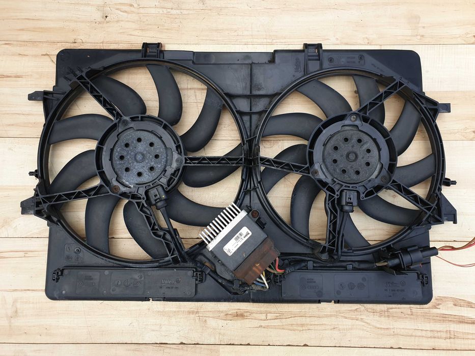 Audi A4 B8 A5 8T 07-12 Wentylatory chłodnicy moduł