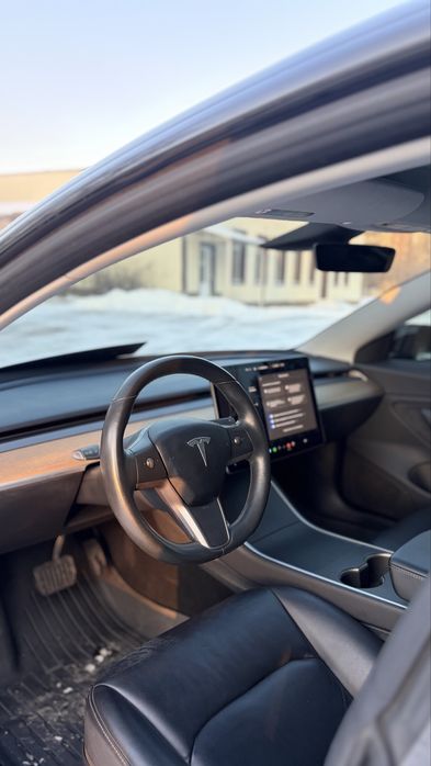 Tesla Model 3 Dual Motor Long Rang