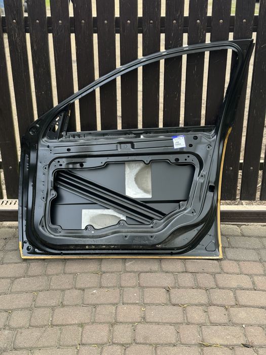 Volvo V70 III S80 II XC70 II NOWE Drzwi Prawe Przednie Przód  07-16r