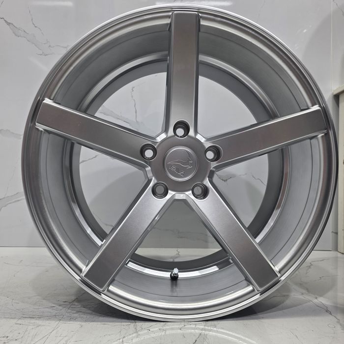 Jantes 18" originais Fav1 Model 74 5x120