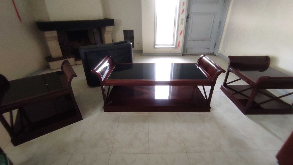 Móvel  de Televisão, mesa de centro, sofá e mesas de apoio