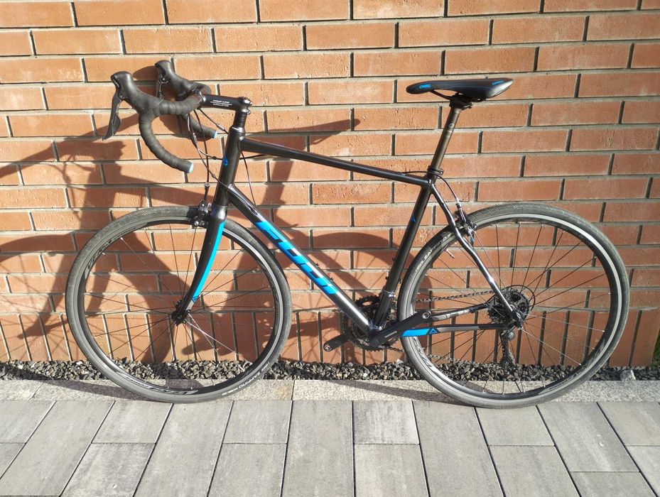 Rower Szosa Fuji Sportif 2.3 Shimano Claris XL