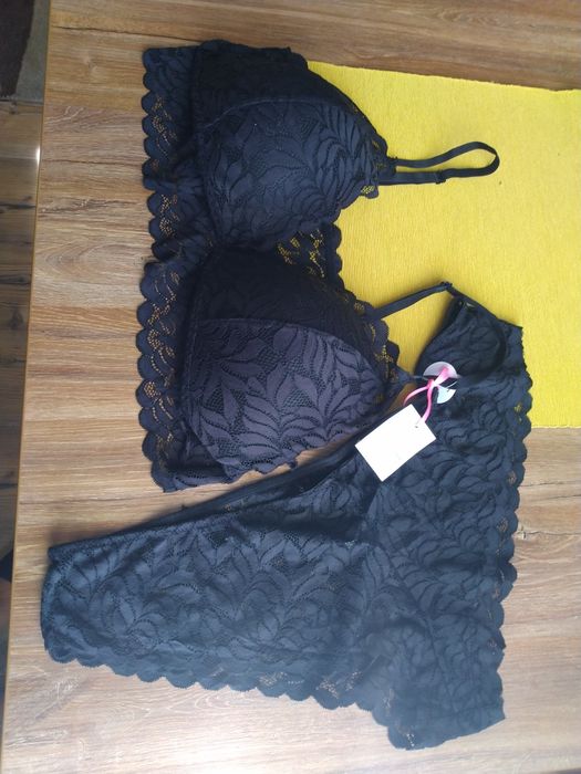 Komplet bielizny nowy  koronka Primark r. XL