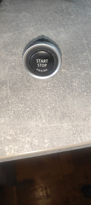 Продам кнопку старт стоп BMW е90