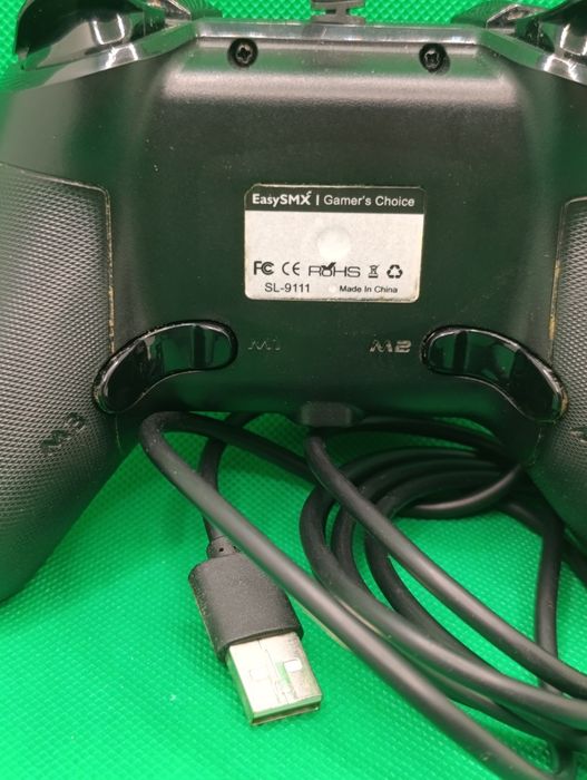 Pad Przewodowy EasySMX SL-9111 WIRED Controller