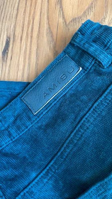 Spodnie sztruksowe damskie marki Amisu 40