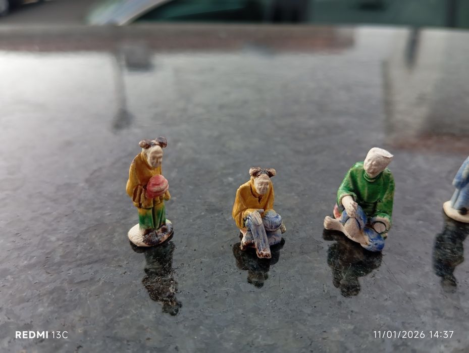 Mini miniaturas sábios 2 cm de altura