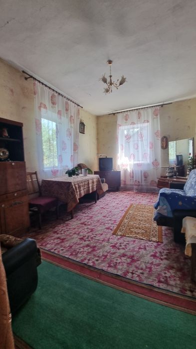 Продаж гарного 3-кімн.будинку в с.Ладинка .