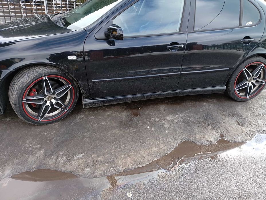 Seat Leon Black cupra 4 części