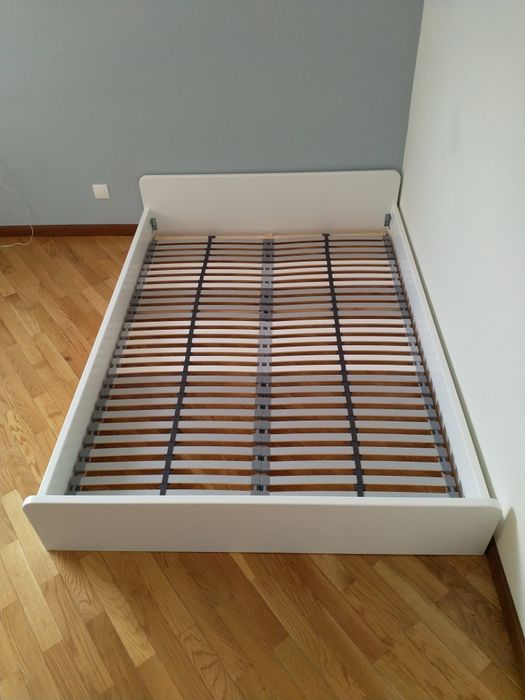 Estrutura cama Montessori de chão