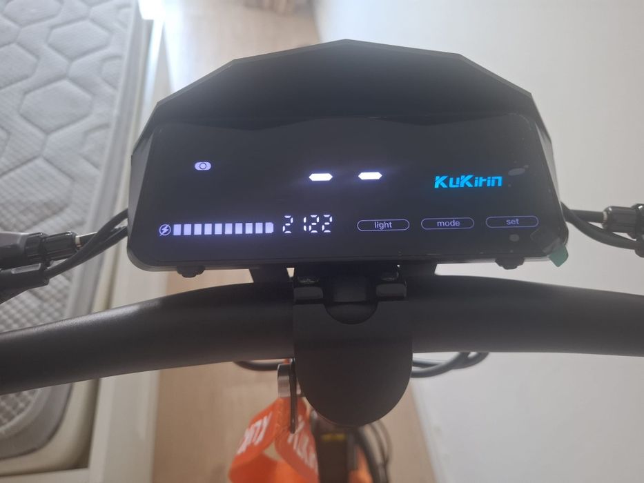 Trotinete KuKirin G3 (1200W) - Como Nova / Bateria Impecável + Piscas