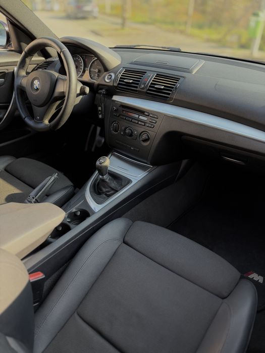 BMW SÉRIE 1 118D Pack M