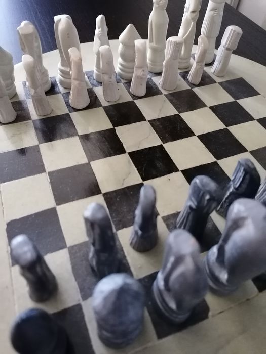 Tabuleiro de xadres em pedra