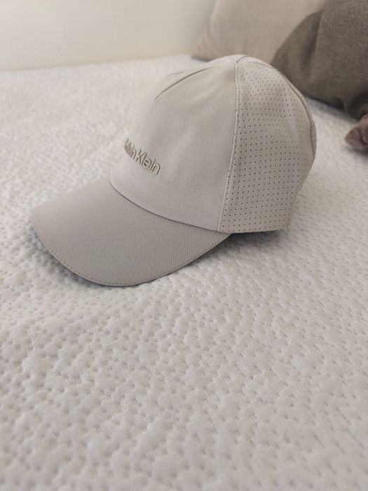 Boné Calvin Klein