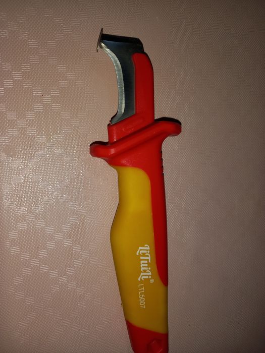 Navalha para electricista