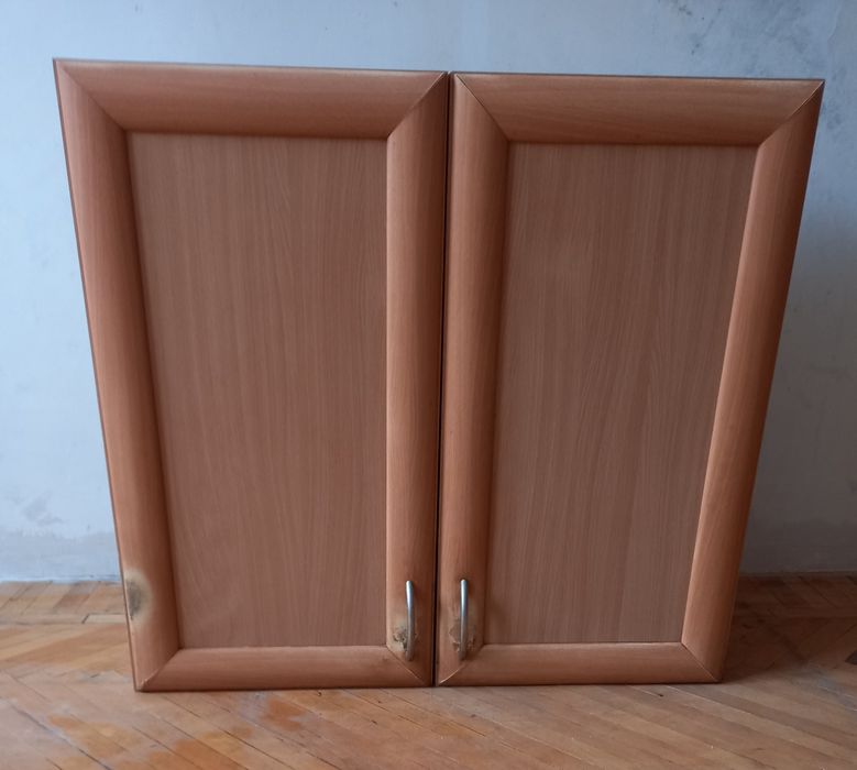 Шкафчики кухонные 4 штуки