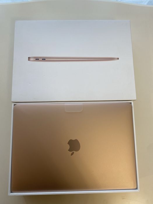 Apple MacBook Air 13 1.6GHz/8GB/128GB SSD/UHD 617