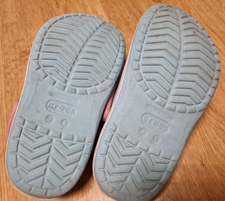 Crocs dziecięce rozmiar 32-34 J1