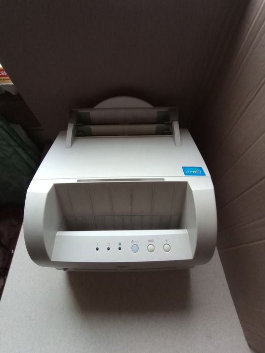 Продам принтер Xerox 3110