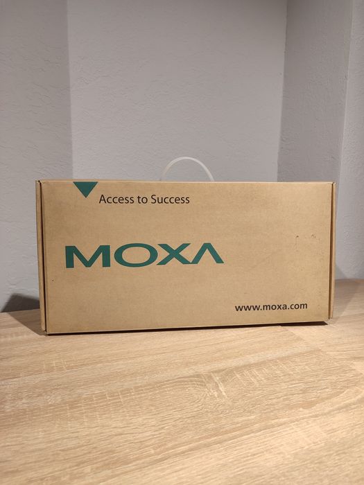 NPort 5610-16 port MOXA Сервер послідовних інтерфейсів