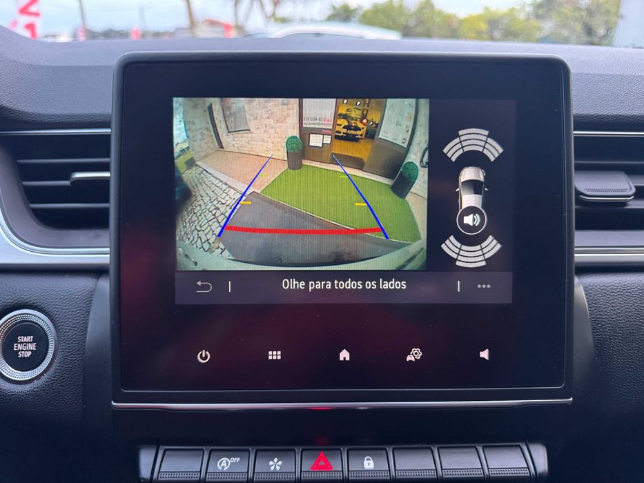 Renault Captur 1.0 TCe Techno Bi-Fuel