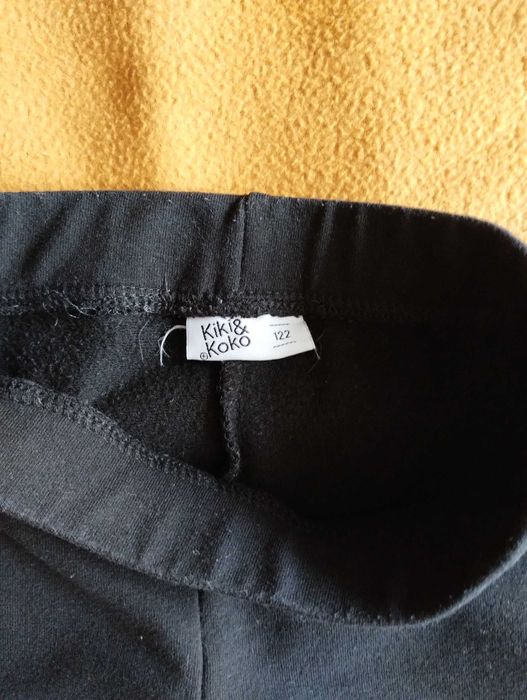 Spodnie czarne/ dzwony/ocieplane/122