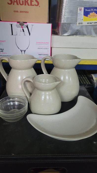 Copos e Loiças variadas - Ler a descrição