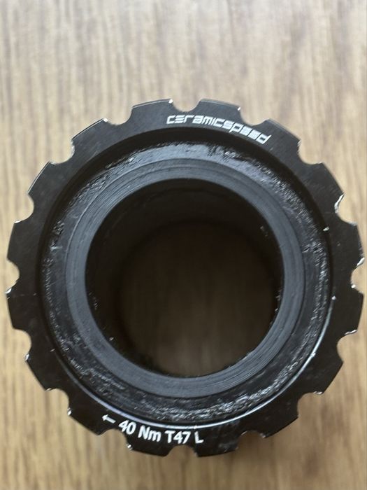 Eixo pedaleiro CeramicSpeed T47/86 para Sram Gxp preto