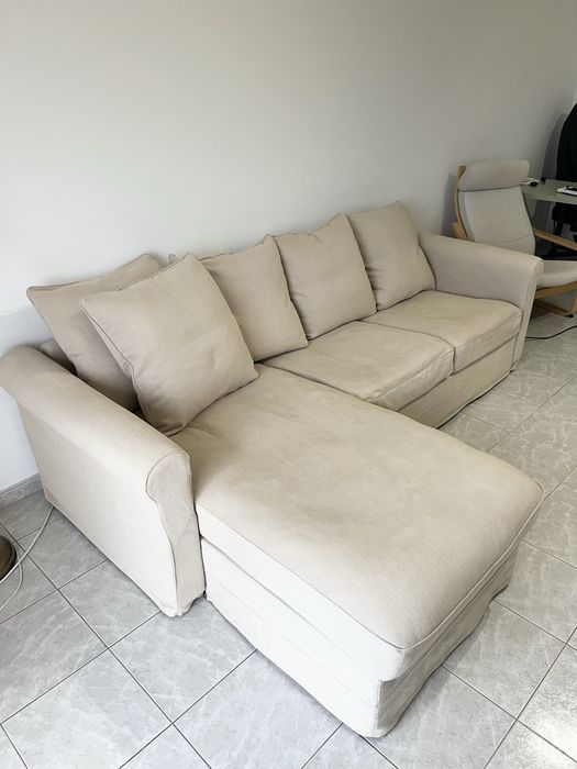 Sofá IKEA com Chaise Longue + Capas Extras + Banqueta | Ótimo Estado
