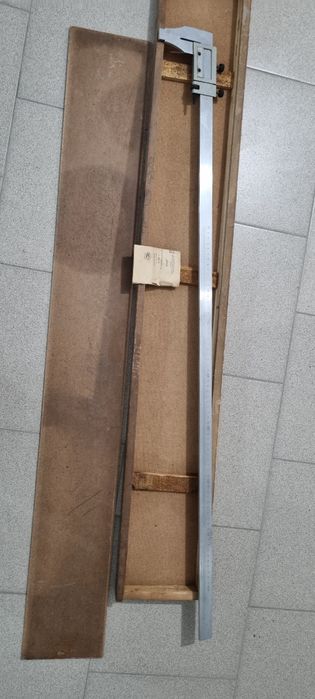 Штангенциркуль и приспособление разметки к штангенциркуля шц и стойка