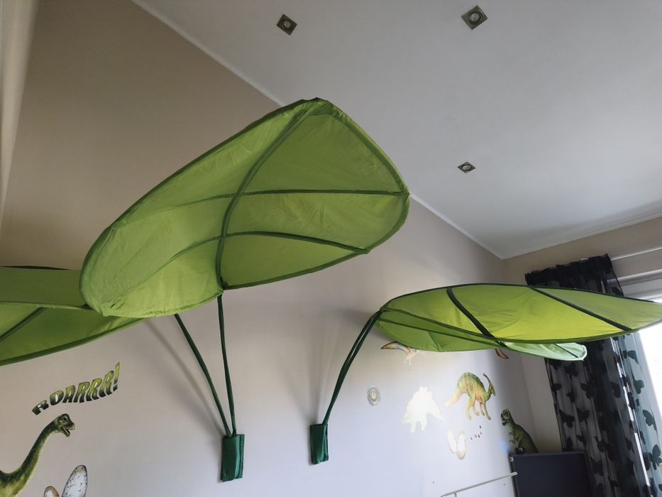 Liście baldachimy i lampki IKEA