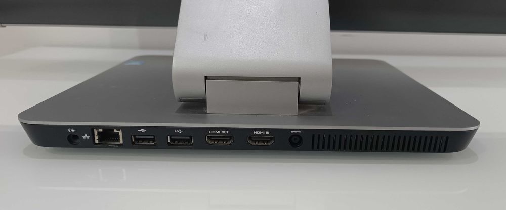 Dell Inspiron 2350 (All-In-One)Ecrã 23 touchcreen 16GB RAM/Core i5/SSD