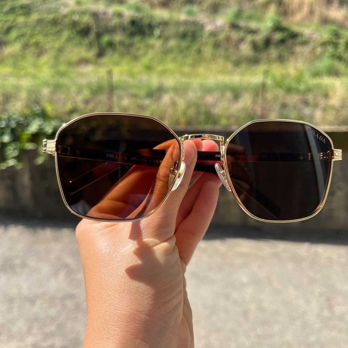 Óculos de sol da Prada C50S novos