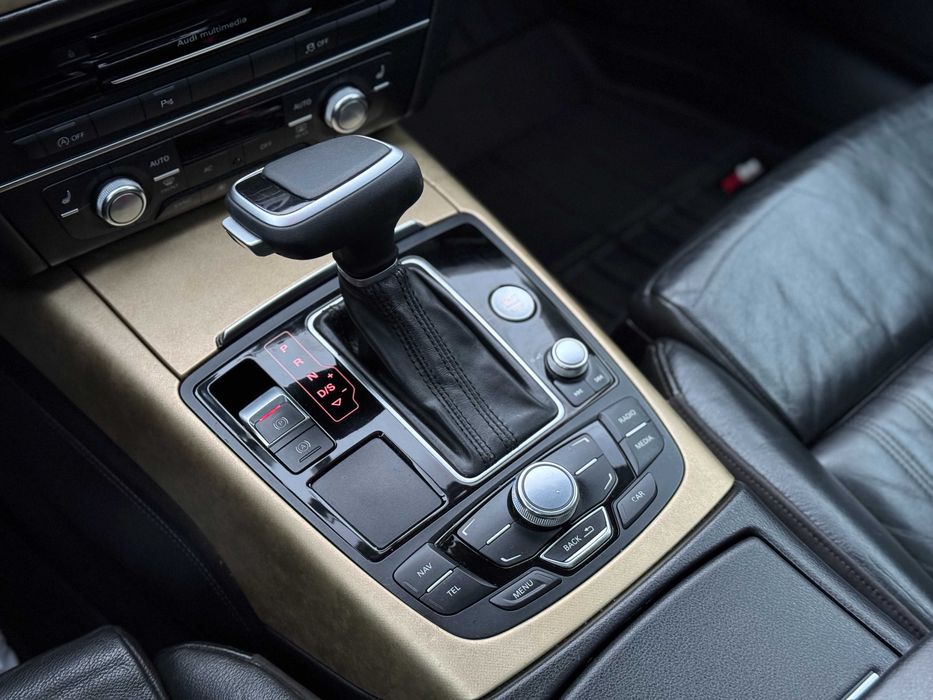 AUDI A6 C7 Multitronic BLACK panorama