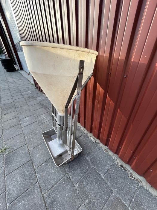 Automat paszowy TUBOMAT Echberg Dunski