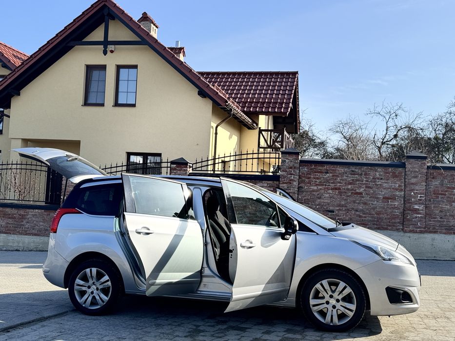 Peugeot 5008-2015 р.в