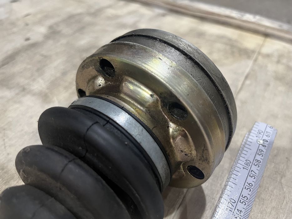 Półoś BMW E30 duża głowa NOWA oryginał